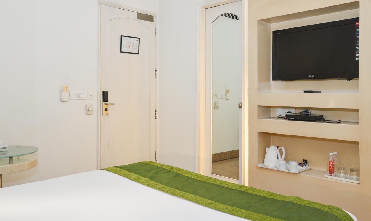 Treebo Check In By Oran Hotel New Delhi Luaran gambar