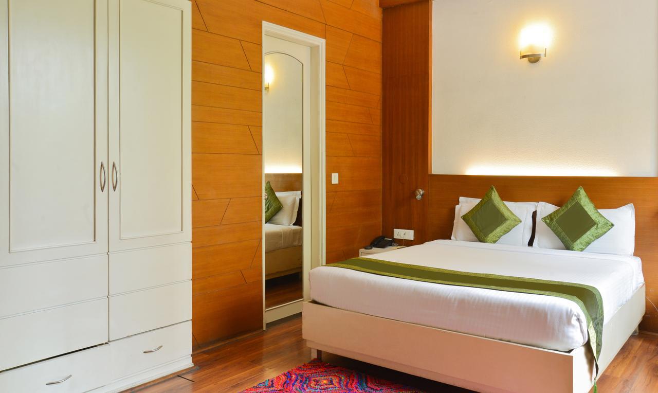 Treebo Check In By Oran Hotel New Delhi Luaran gambar